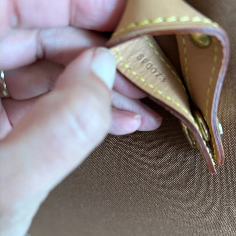 Authentic Louis Vuitton pegase 55 monogram carry on suitcase - Picture 8 of 8